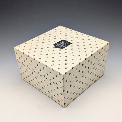 1977年 英国エリザベスⅡ世 戴冠25周年ジュビリー  純銀製マグカップ 302g Birmingham Mint 箱・説明書付き 極美品